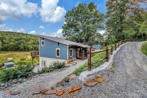 2223 Silvers Welch Rd, Old Fort, NC 28762