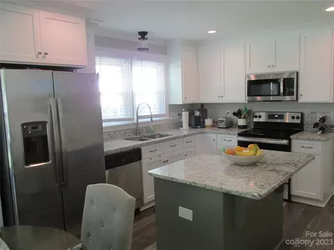 206 Summit St, Locust, NC 28097 photo 4