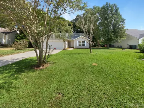 4852 Aldersbrook Dr, Monroe, NC 28110