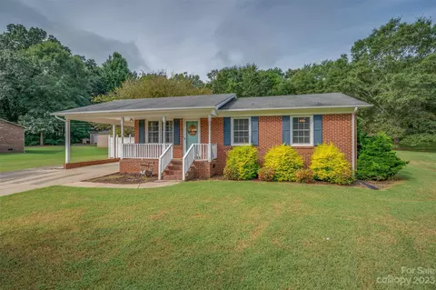 706 Whitaker Rd, Shelby, NC 28152