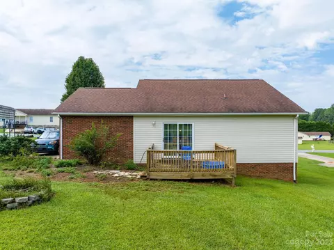 4834 Wordsworth Cir, Conover, NC 28613 photo 30
