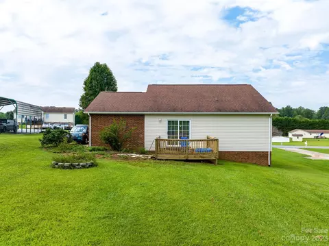 4834 Wordsworth Cir, Conover, NC 28613 photo 34