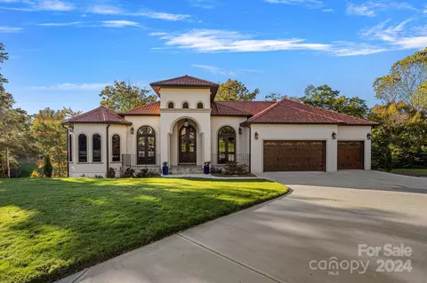 719 Old Cove Rd, Fort Mill, SC 29708