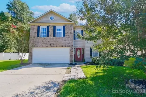 4202 Shasta Cir, Clover, SC 29710