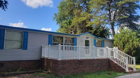 6729 Denver Heights Cir, Denver, NC 28037