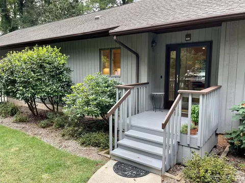 335 Melrose 108 Ave #108, Tryon, NC 28782