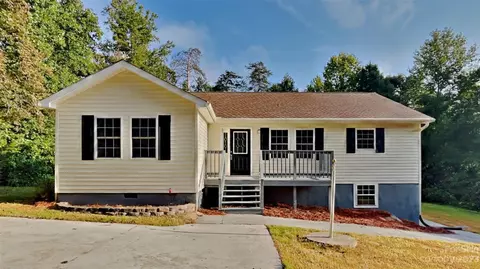 195 Ashford Dr, Olin, NC 28660