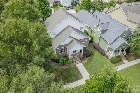 20305 Harroway Dr, Cornelius, NC 28031 photo 7