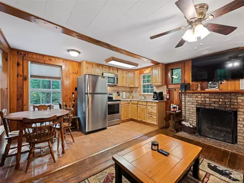 48 Viola Loop, Maggie Valley, NC 28751 photo 9