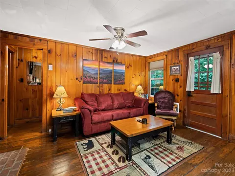 48 Viola Loop, Maggie Valley, NC 28751 photo 11
