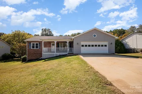 5759 Ellenwood Rd, Granite Falls, NC 28630