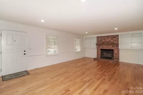 9404 John Hawks Rd, Cornelius, NC 28031 photo 8