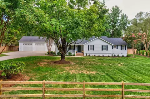 9404 John Hawks Rd, Cornelius, NC 28031 photo 2