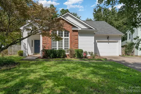 11231 Clayford Rdg, Charlotte, NC 28215