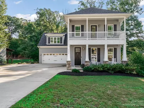 3798 Creek Ridge Dr, Denver, NC 28037