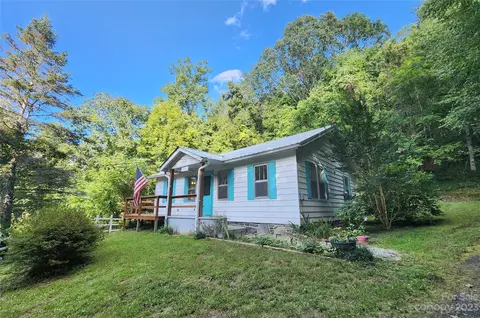 3205 Nc 80 Hwy, Bakersville, NC 28705