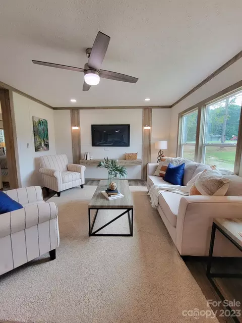 2049 Carpenter Square Rd, Crouse, NC 28033 photo 9