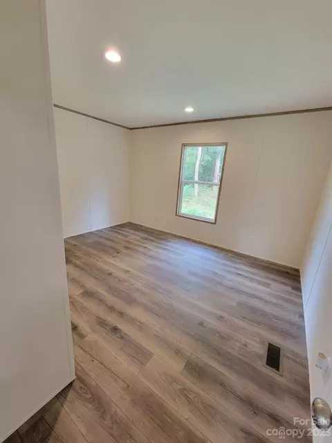 2049 Carpenter Square Rd, Crouse, NC 28033 photo 15