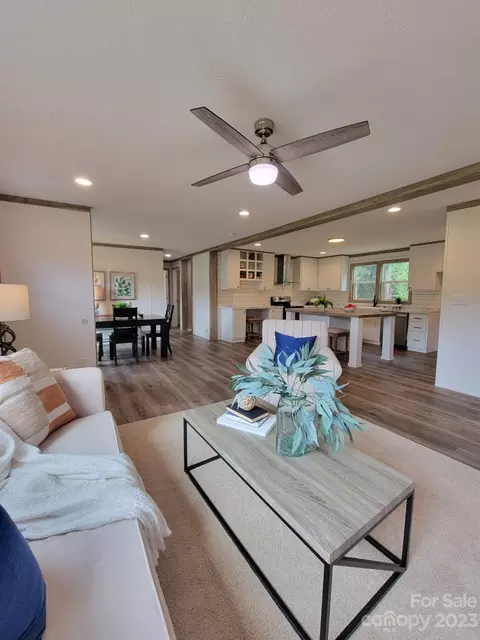 2049 Carpenter Square Rd, Crouse, NC 28033 photo 10