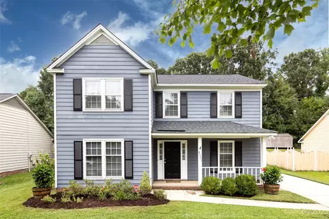 8321 Mission Hills Rd, Charlotte, NC 28227