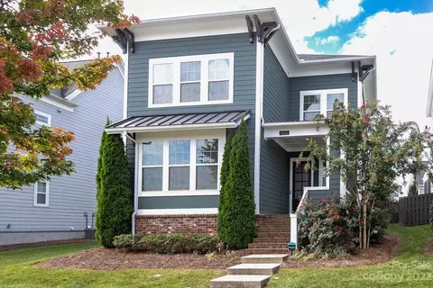 12611 Short Ln, Pineville, NC 28134