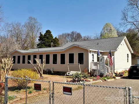 12210 Gibralter Drive #124 & 125, Huntersville, NC 28078