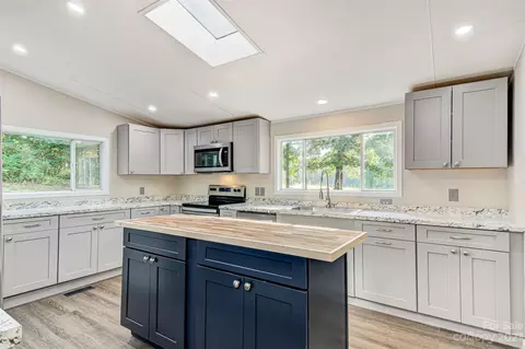 8552 Jacob Fork River Rd, Vale, NC 28168 photo 10