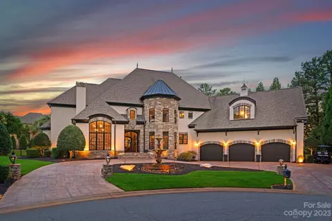 17021 Jib Sail Rd, Cornelius, NC 28031