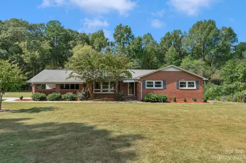 9401 Broadway St, Huntersville, NC 28078