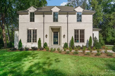 6150 Page Ct, Charlotte, NC 28270
