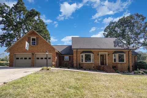1751 Arden Dr, Lincolnton, NC 28092