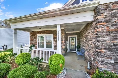25554 Seagull Dr, Lancaster, SC 29720 photo 2