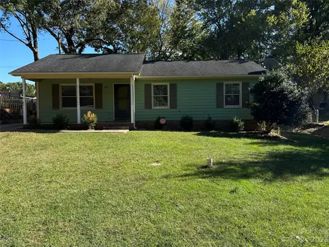 1910 Steele St, Monroe, NC 28110 photo 2