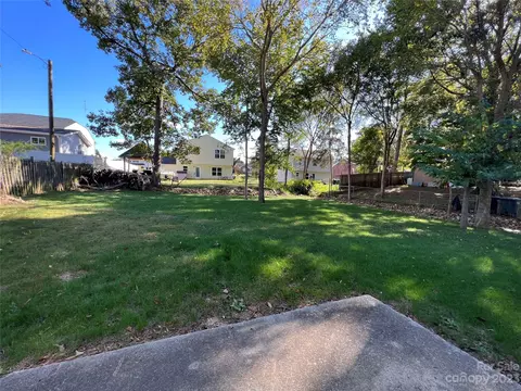 1910 Steele St, Monroe, NC 28110 photo 3