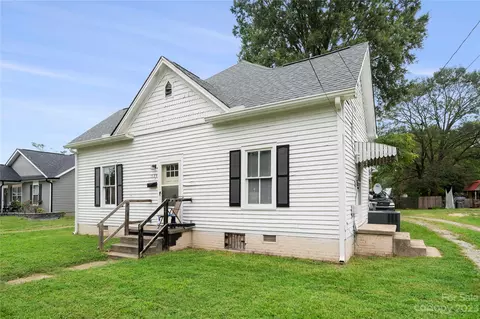 523 Old Centergrove Rd, Kannapolis, NC 28083