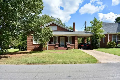 710 N Washington St, Shelby, NC 28150