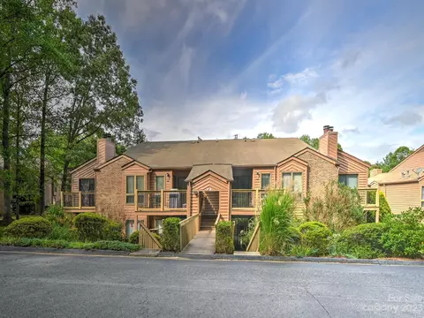 19 Ravencroft C 19 Ln #C 19, Asheville, NC 28803
