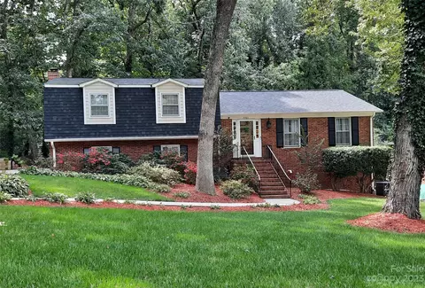7201 Chapparall Ln, Charlotte, NC 28215