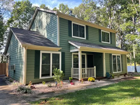 104 Alwood Ln, Huntersville, NC 28078