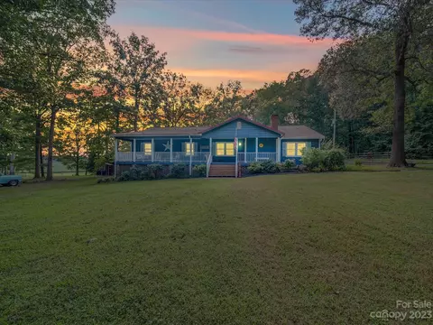 2606 Dellwood Dr, Monroe, NC 28112