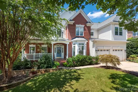 10235 NW Montrose Dr, Charlotte, NC 28269
