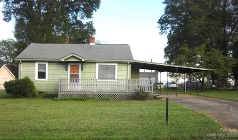 113 Roper St, Belmont, NC 28012