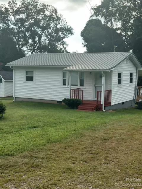 70 Jackson Ln, Stony Point, NC 28678