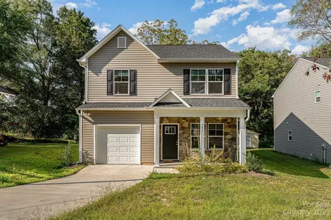 3405 Kalynne St, Charlotte, NC 28208
