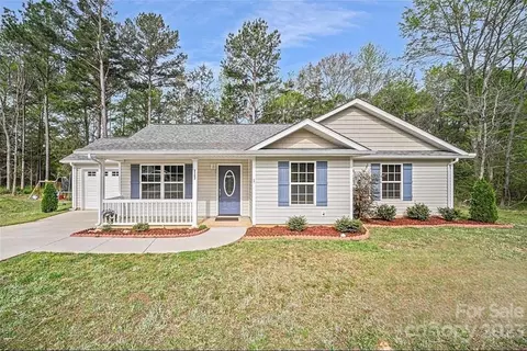 2167 Pacer Rd, Lancaster, SC 29720