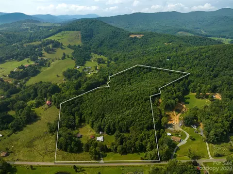 1472 E Mill Creek Rd, Todd, NC 28684 photo 7