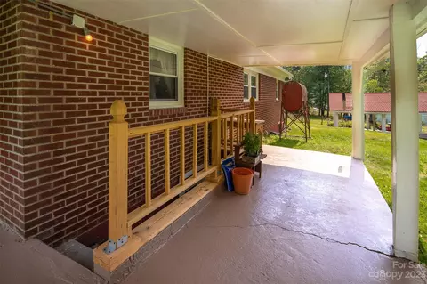 1472 E Mill Creek Rd, Todd, NC 28684 photo 21