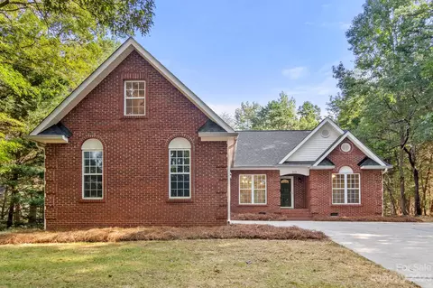 313 Faith Rd, Mooresville, NC 28115