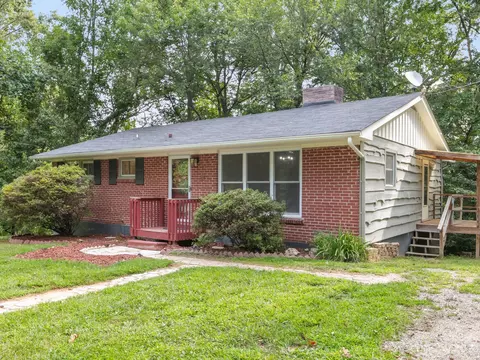 120 Shady Oak Dr, Asheville, NC 28803