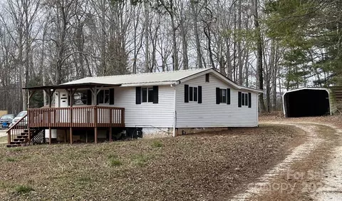 37 Mcdonald Rd, Arden, NC 28704